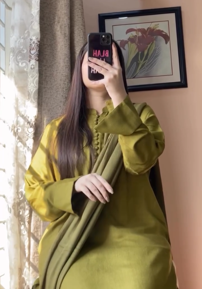 Kurta Pent with Chiffon Dupatta Set
