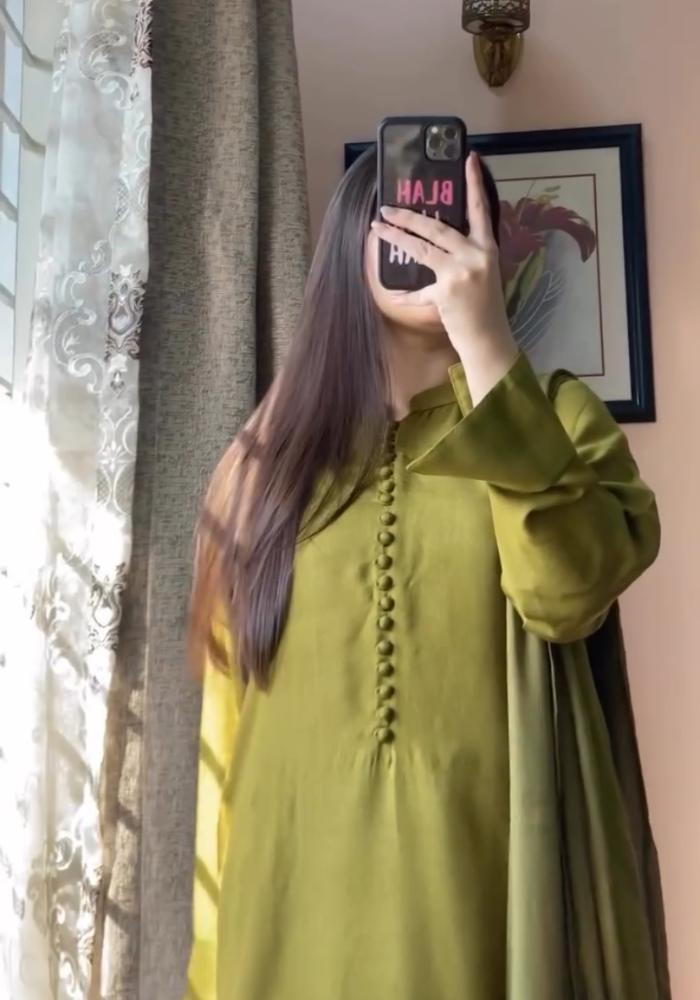 Kurta Pent with Chiffon Dupatta Set