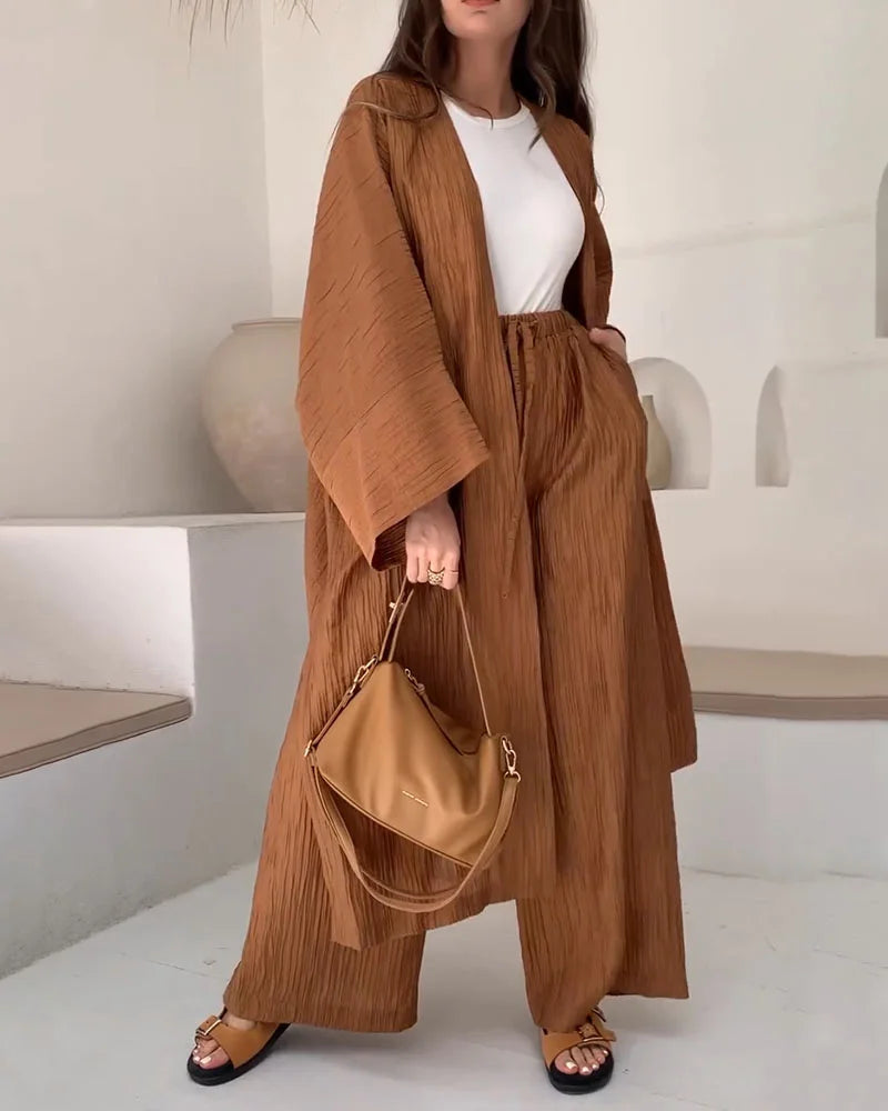 Chic two-piece set: long slit summer shrug with casual pants