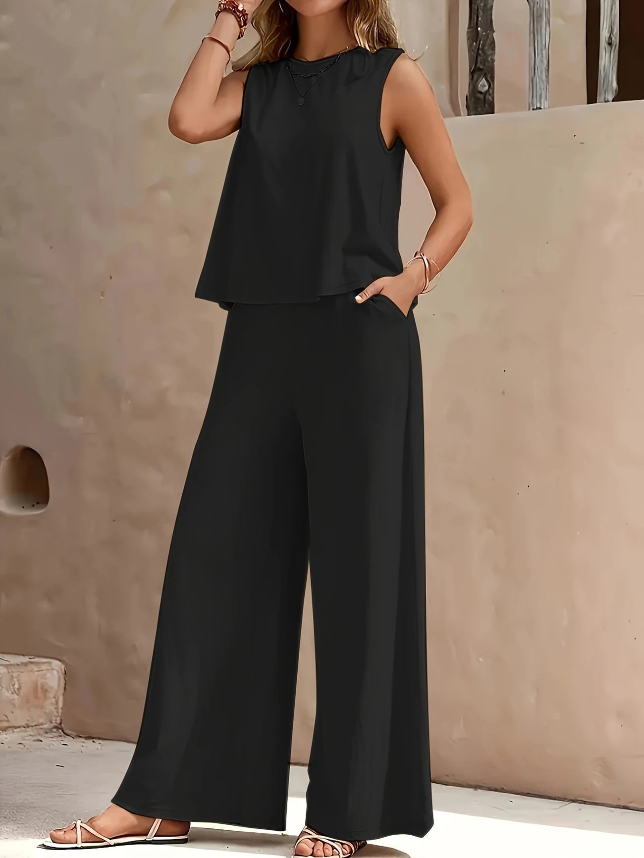 Backless Round Neck Sleeveless Vest