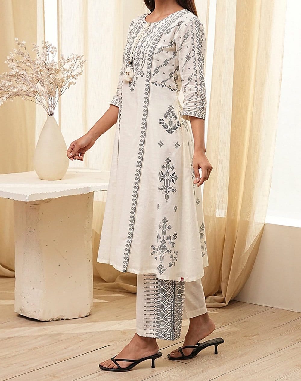 OFF-WHITE PURE COTTON PRINTED A-LINE KURTA SET